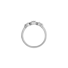Load image into Gallery viewer, 090003 OUT OF STOCK PLEASE ALLOW 3-4 WEEKS FOR DELIVERY 10KT White Gold .25CT TW Diamond Ring
