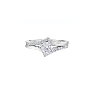 AM601 14KT White Gold .72CT TW Canadian Diamond Ring