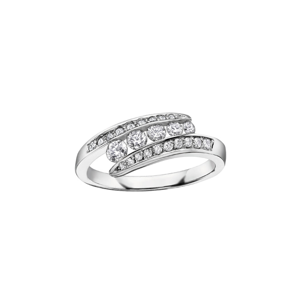 020213 OUT OF STOCK, PLEASE ALLOW 3-4 WEEKS FOR DELIVERY 14KT White Gold 0.50CT TW Diamond Ring