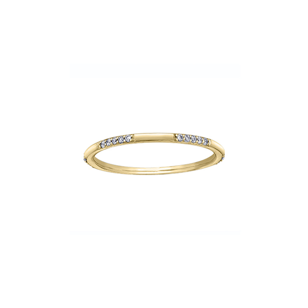 030526 10KT Yellow Gold .10CT TW Diamond Ring