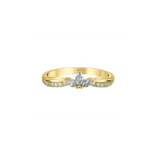 Load image into Gallery viewer, 030575 10KT Yellow Gold &amp; 0.32CT TW Marquis Diamond Ring
