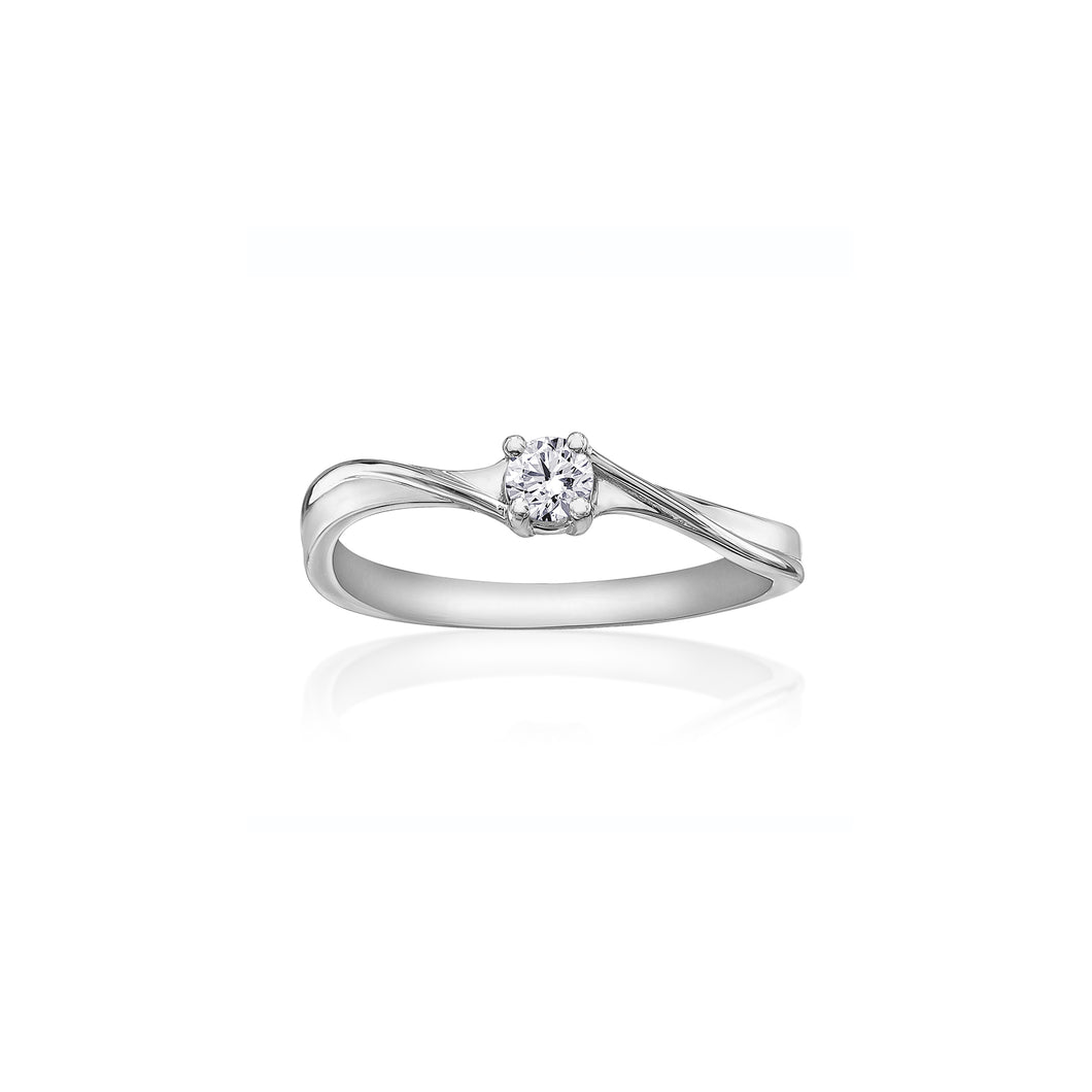 RLB3943 10KT White Gold .15CT TW Canadian Diamond Ring