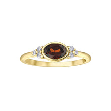 Load image into Gallery viewer, 060166 10KT Yellow Gold Garnet &amp; .08CT TW Diamond Ring
