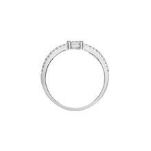 Load image into Gallery viewer, 030302 10K White Gold .25CT TW Diamond Ring
