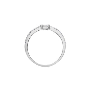 030302 10K White Gold .25CT TW Diamond Ring