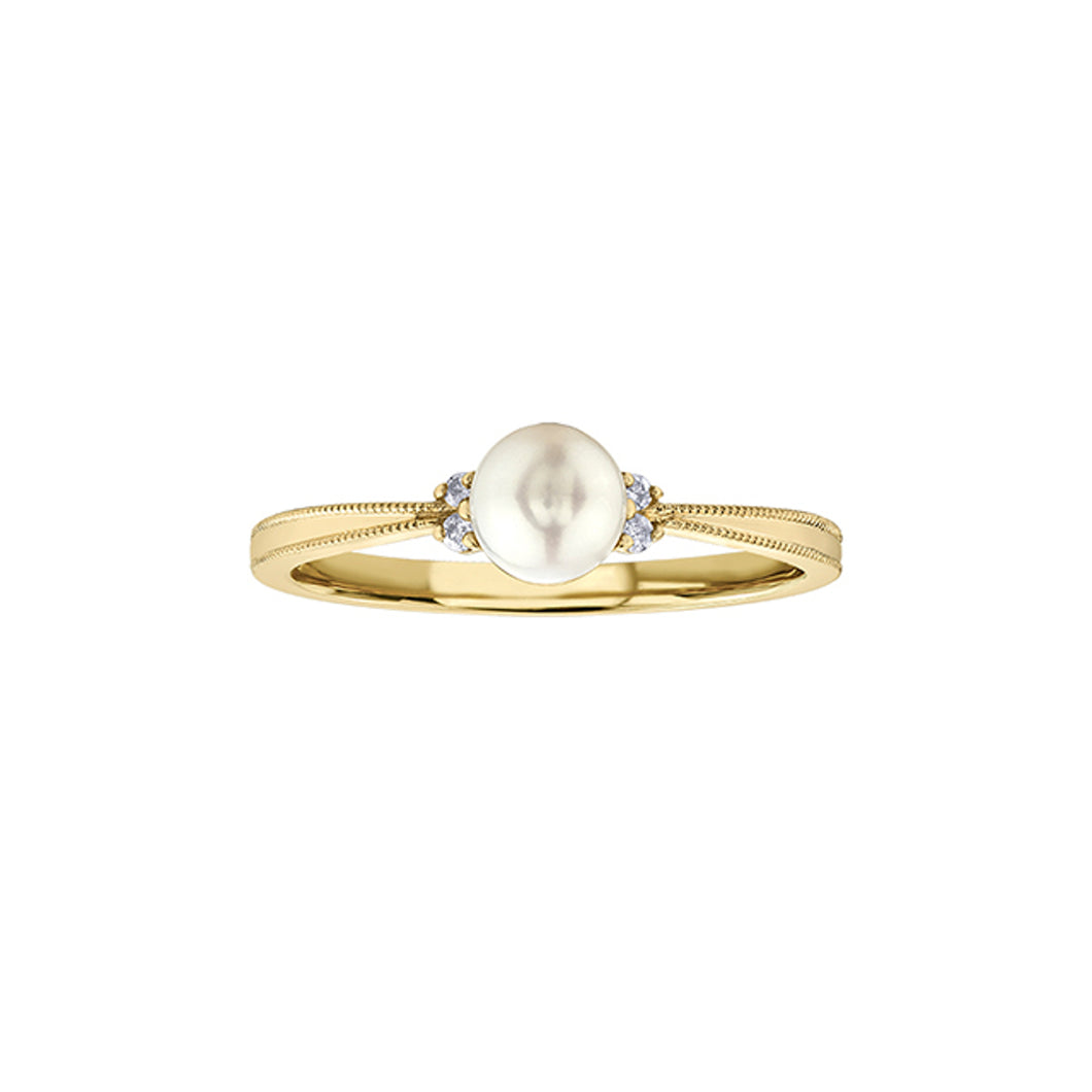 341284 10KT Yellow Gold Pearl & Diamond Birthstone Ring